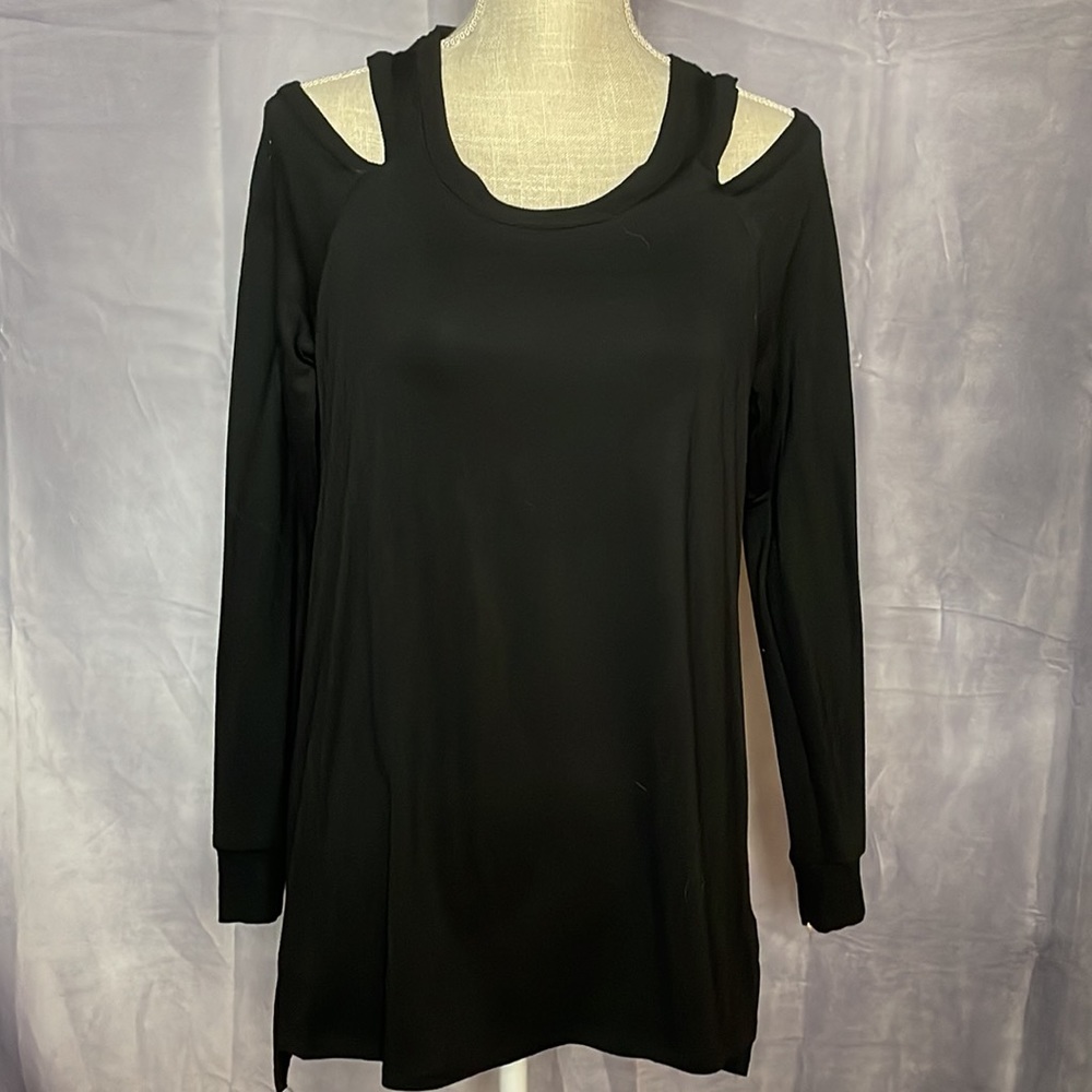 KENNETH COLE REACTION BLACK COLD SHOULDERED TUNIC LONG SLEEVED SIZED M